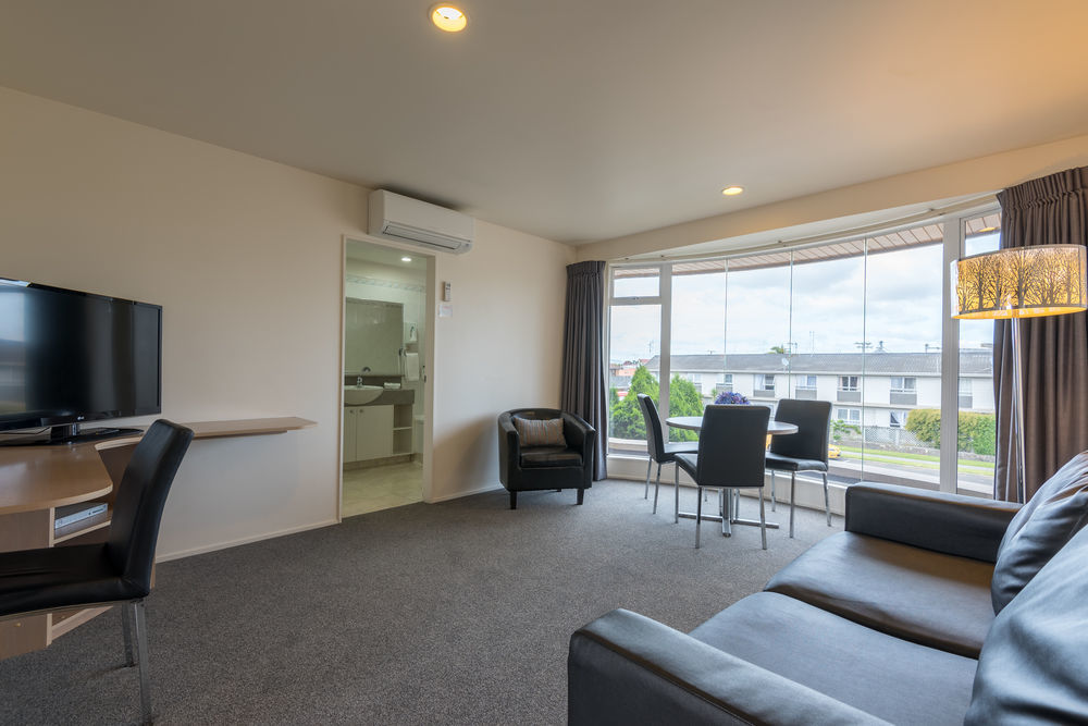 Baywatch Motor Inn Mount Maunganui Buitenkant foto