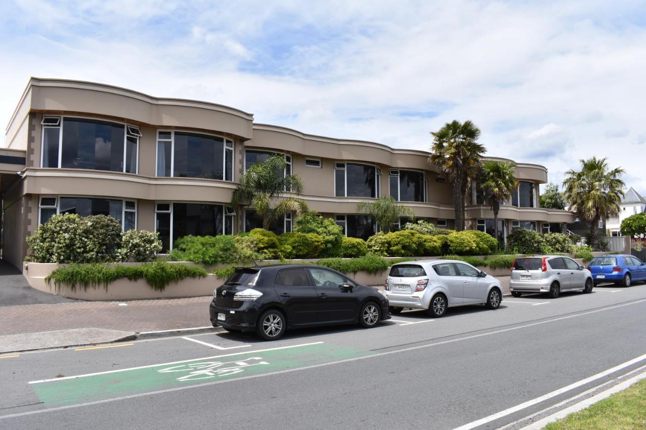 Baywatch Motor Inn Mount Maunganui Buitenkant foto