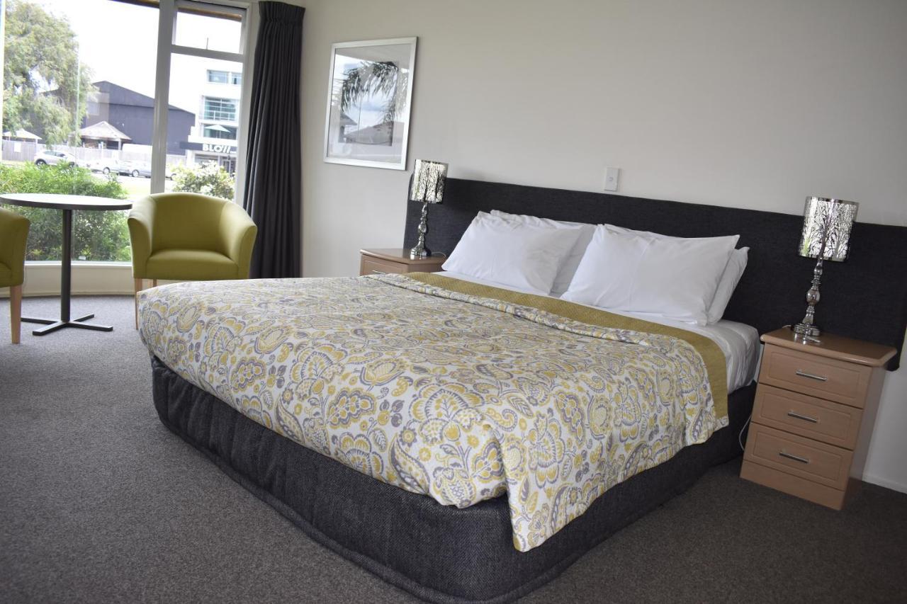 Baywatch Motor Inn Mount Maunganui Buitenkant foto